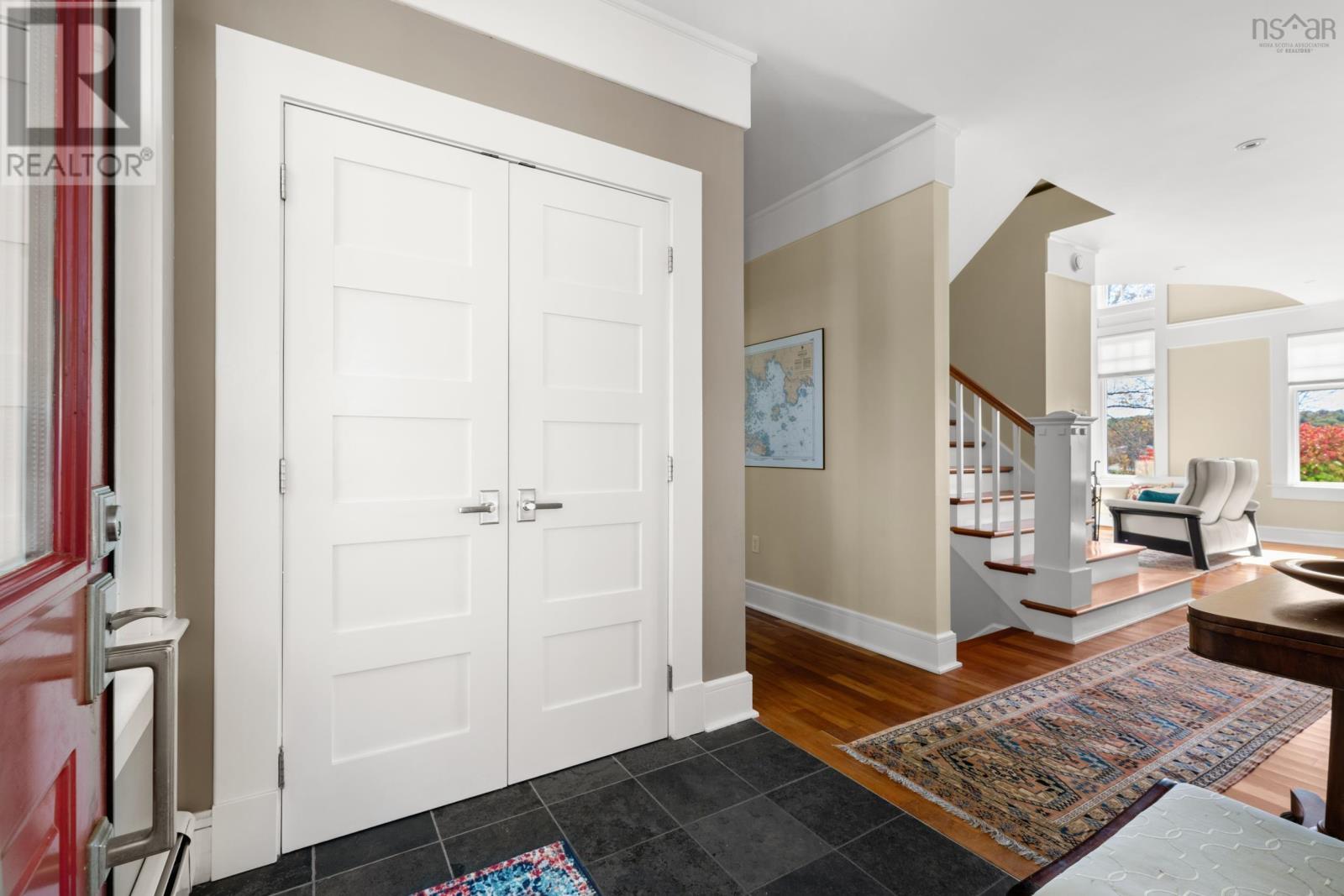 1712 Oakland Road Property Photo 12