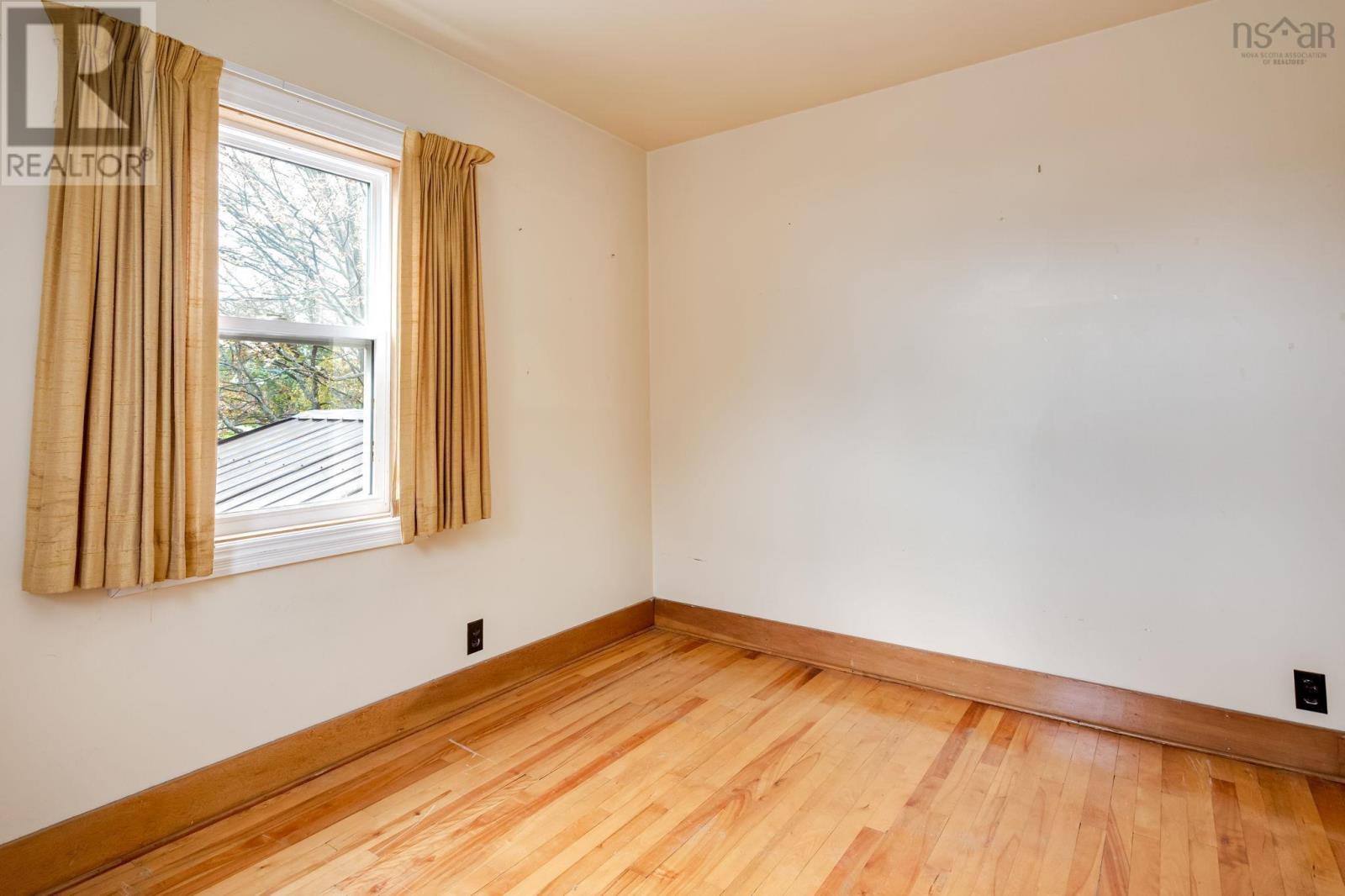 119 Rundle Street Property Photo 33