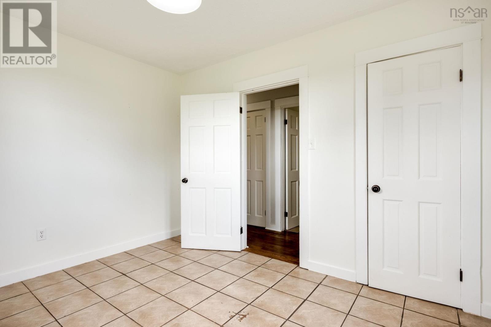 10068 Highway 221 Property Photo 19