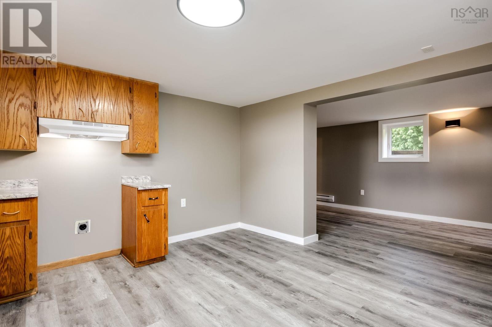 10068 Highway 221 Property Photo 26