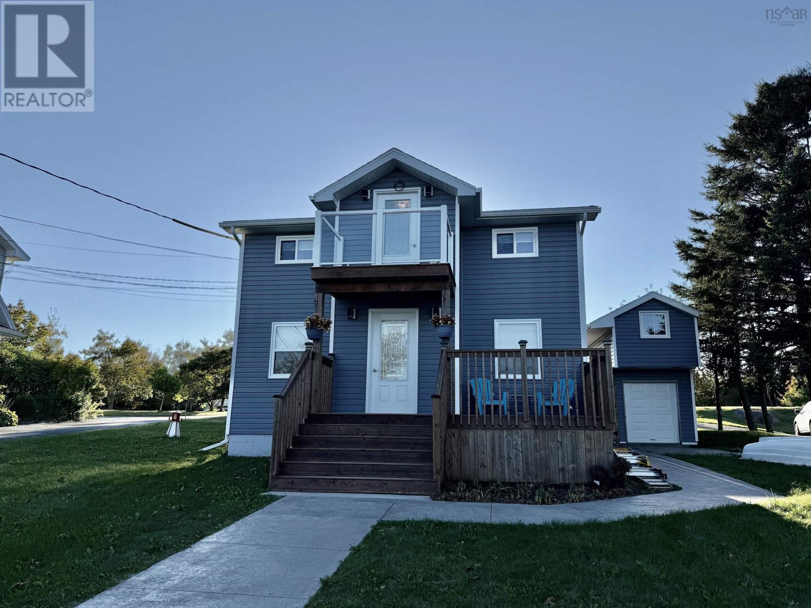 1321 Terence Bay Road Property Photo 1