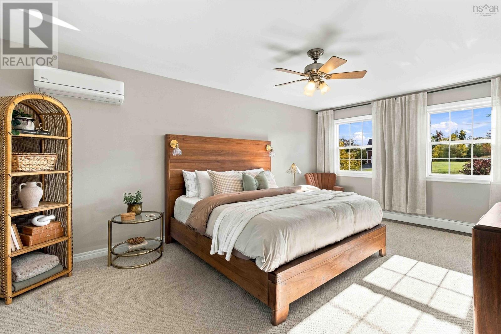 254 Robert Street Property Photo 23