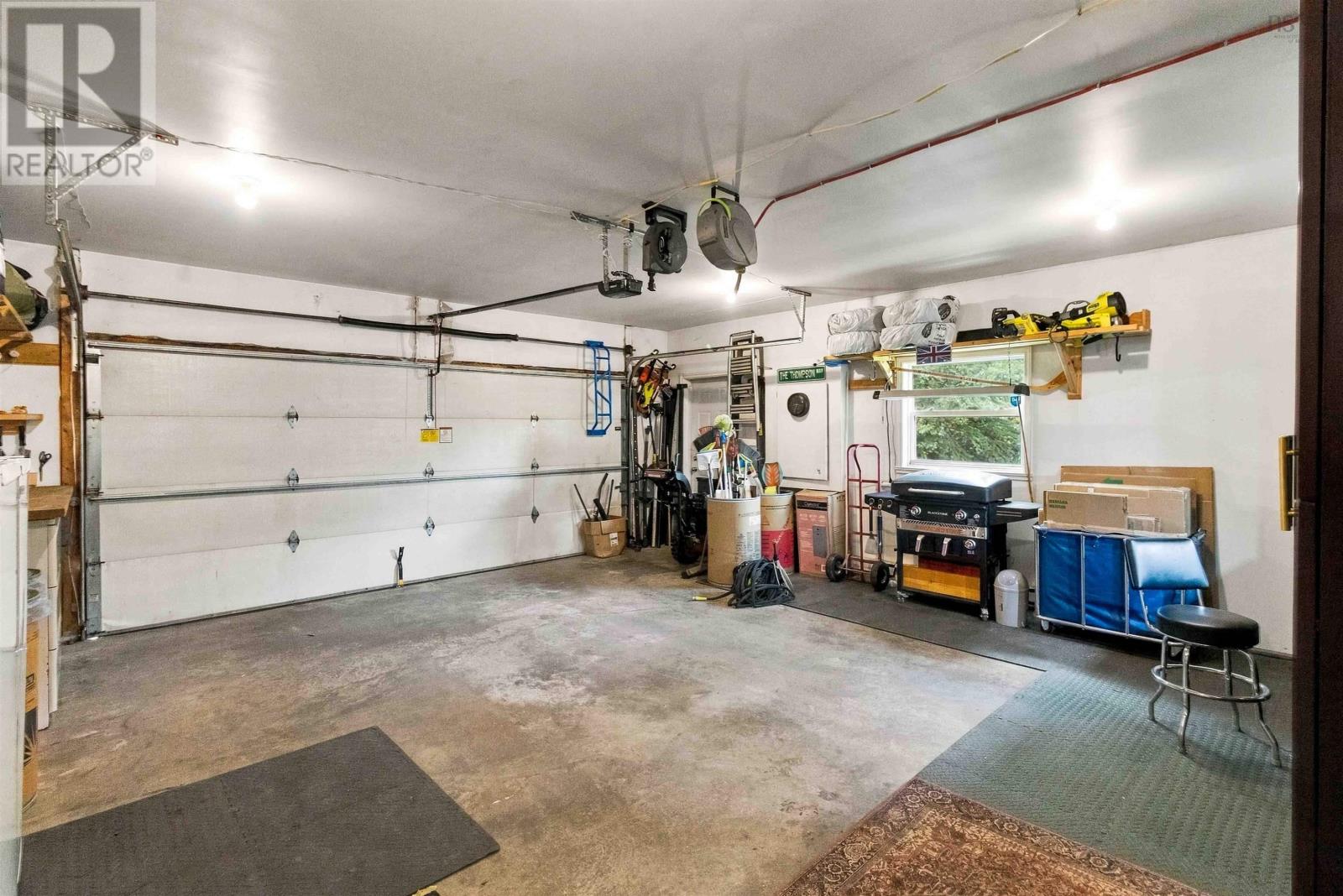 254 Robert Street Property Photo 42