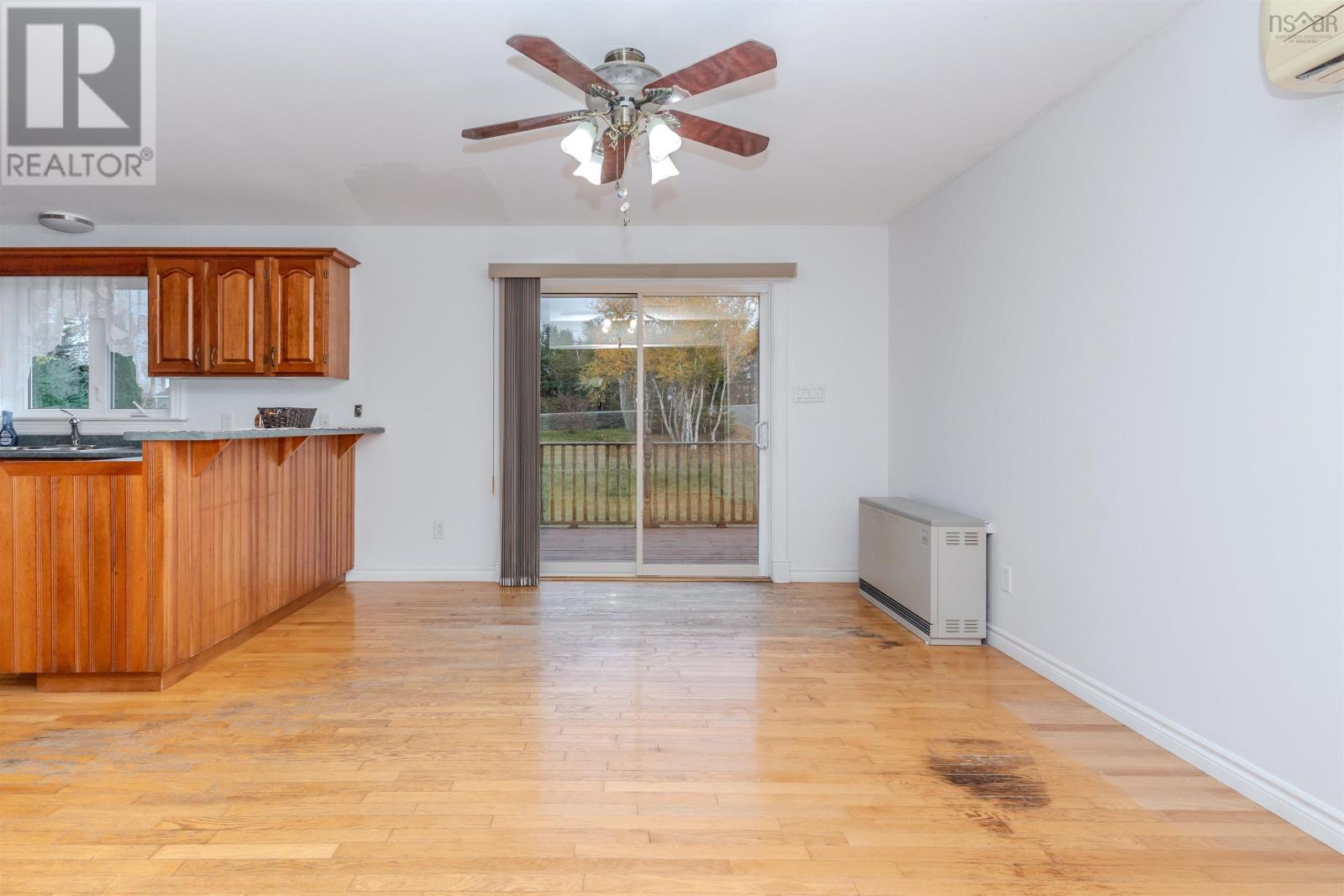 103 Paradise Road Property Photo 12