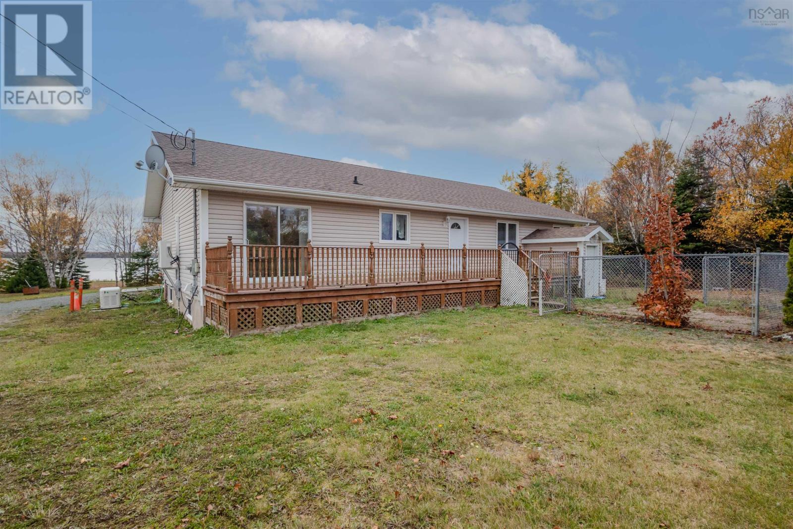103 Paradise Road Property Photo 13