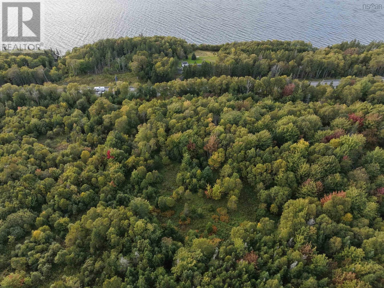 Highway 105 Property Photo 7