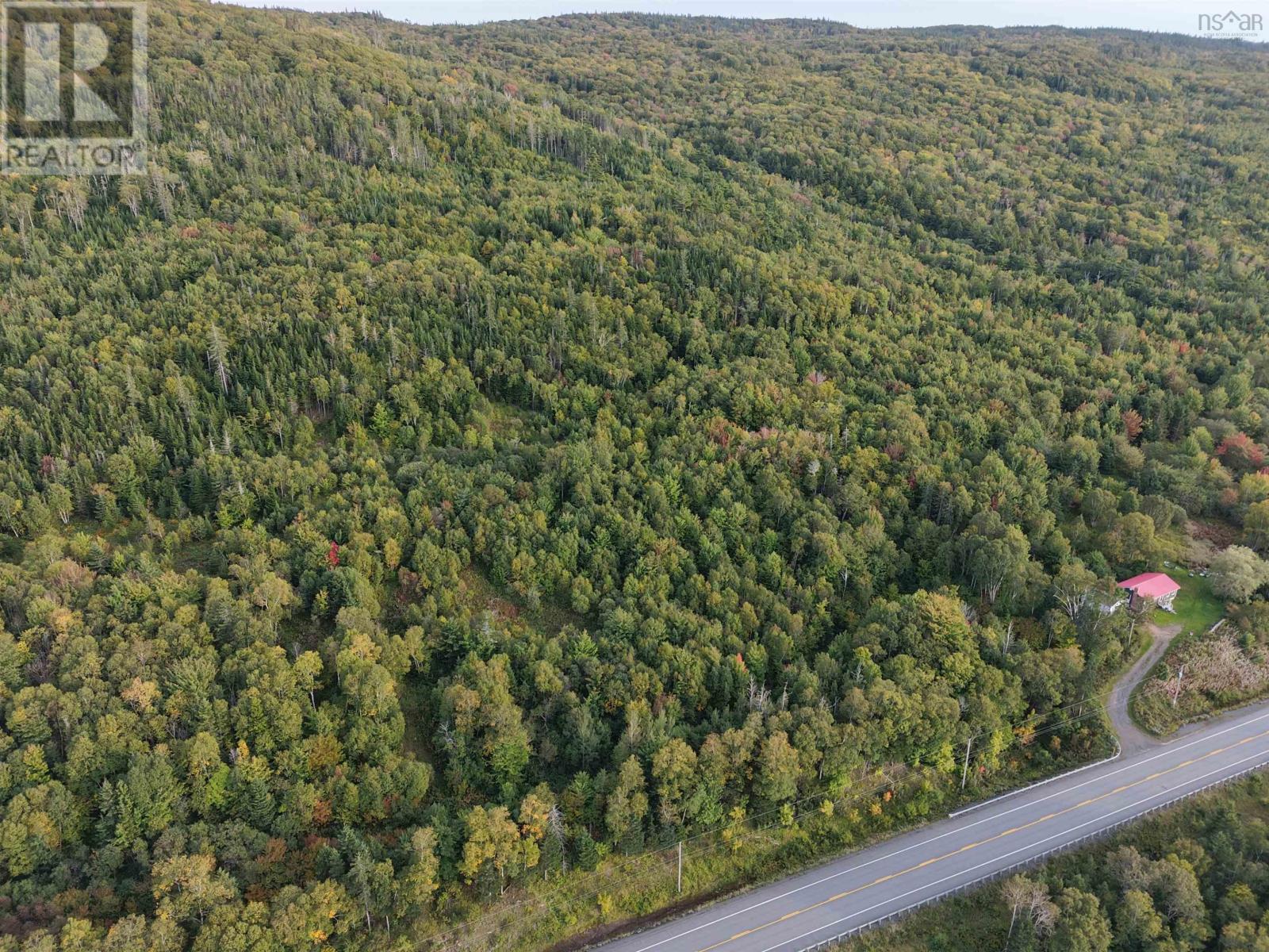 Highway 105 Property Photo 21
