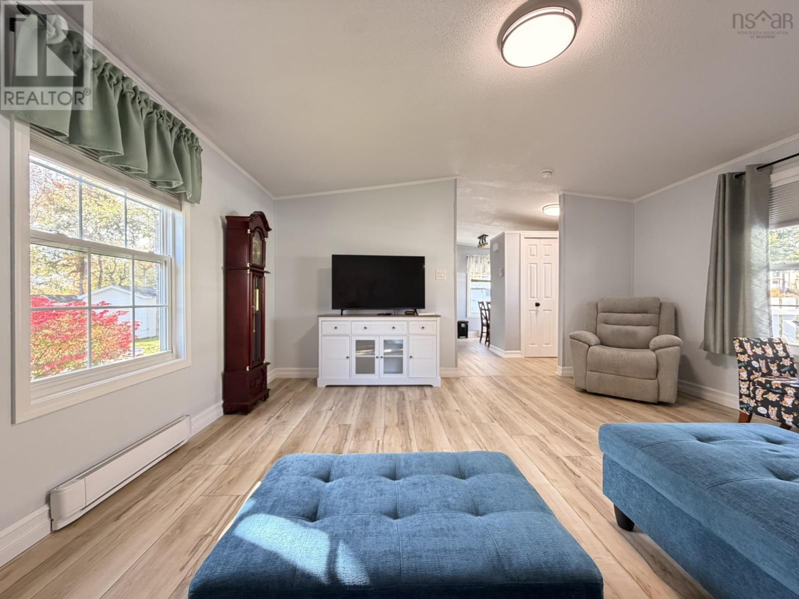 24 Seventh Street Property Photo 15
