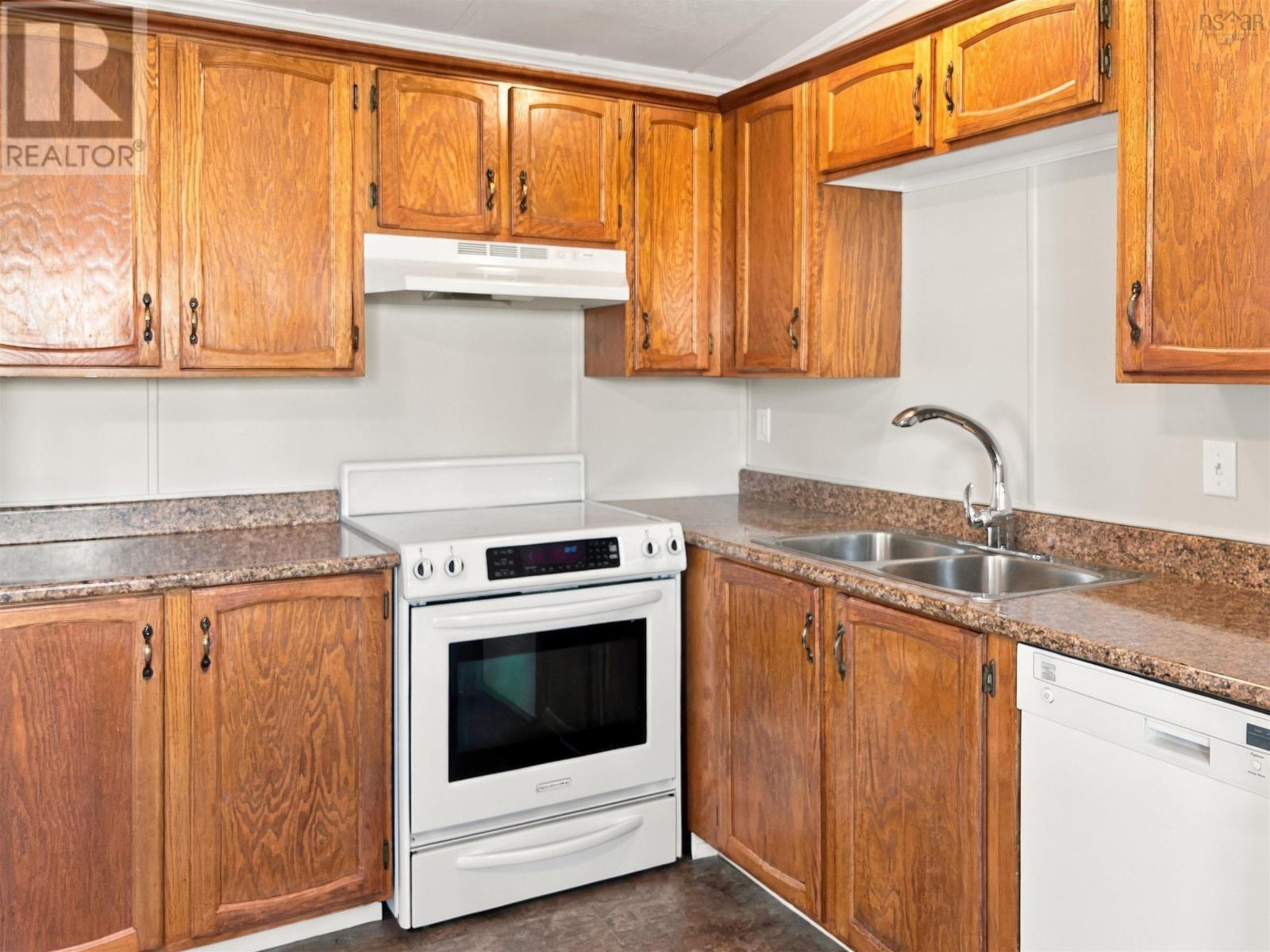41 Costin Drive Property Photo 19
