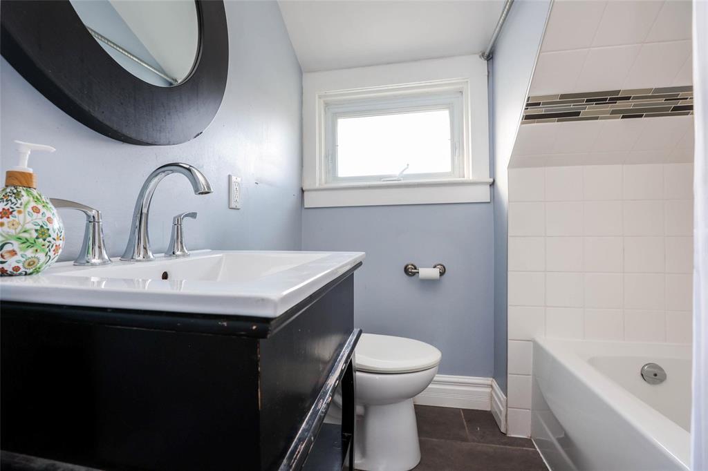 480 Jefferson Avenue Property Photo 23