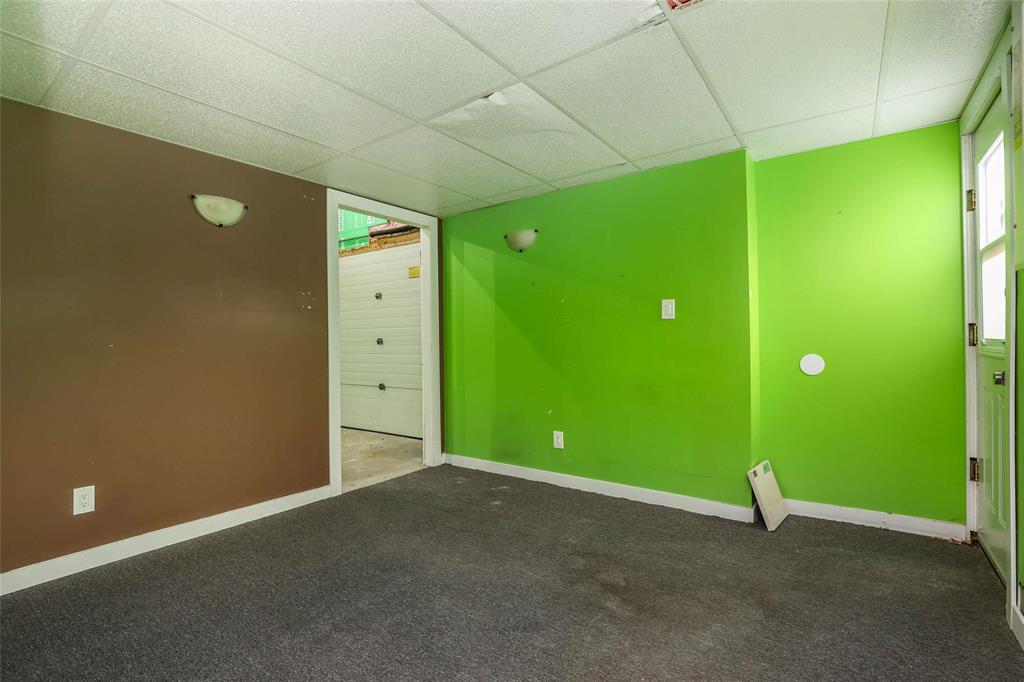480 Jefferson Avenue Property Photo 36