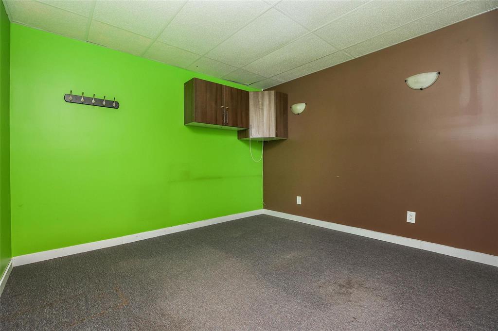 480 Jefferson Avenue Property Photo 37