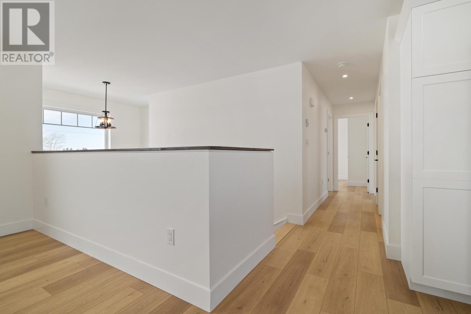 24-8 Donagh Road Property Photo 13