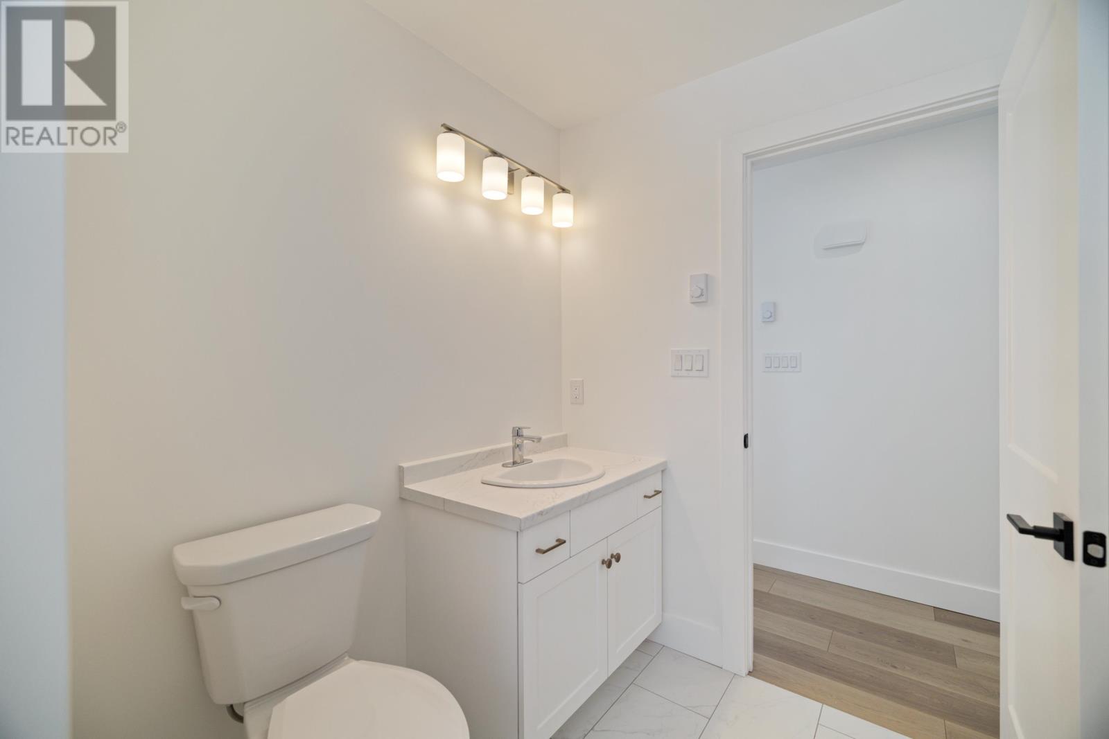 24-8 Donagh Road Property Photo 18