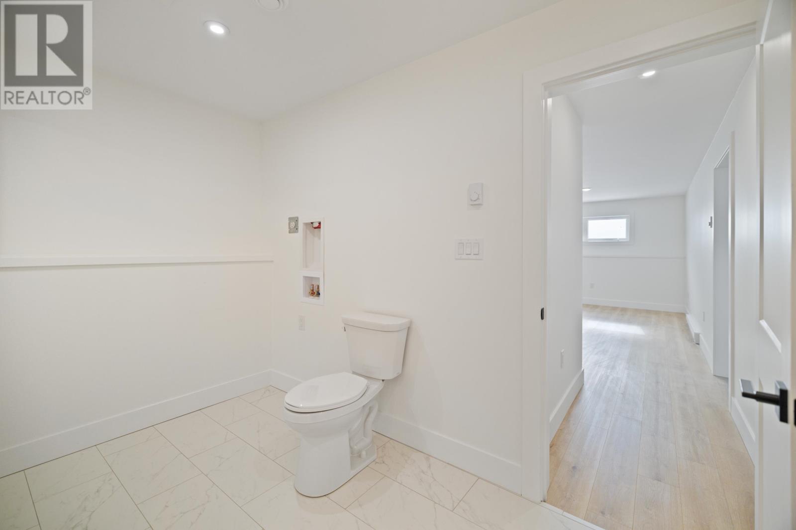 24-8 Donagh Road Property Photo 33