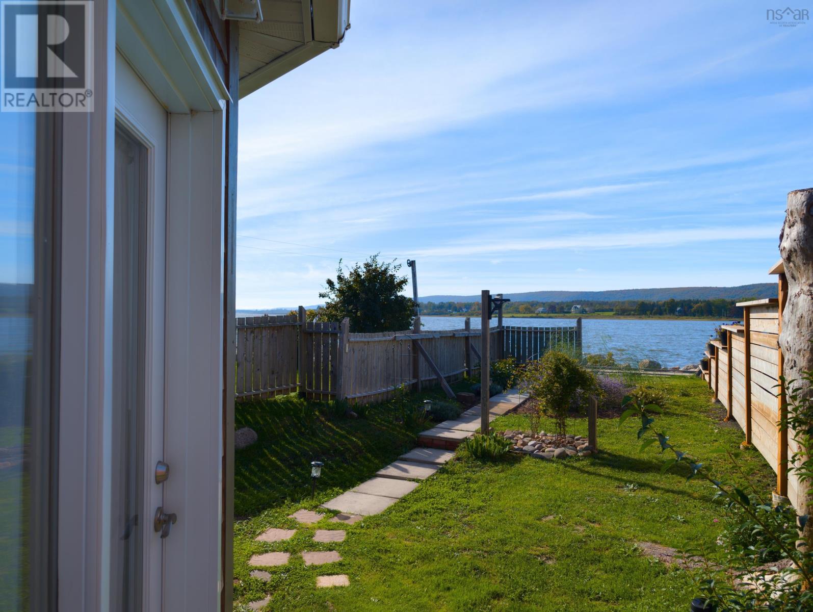 223 St George Street Property Photo 14