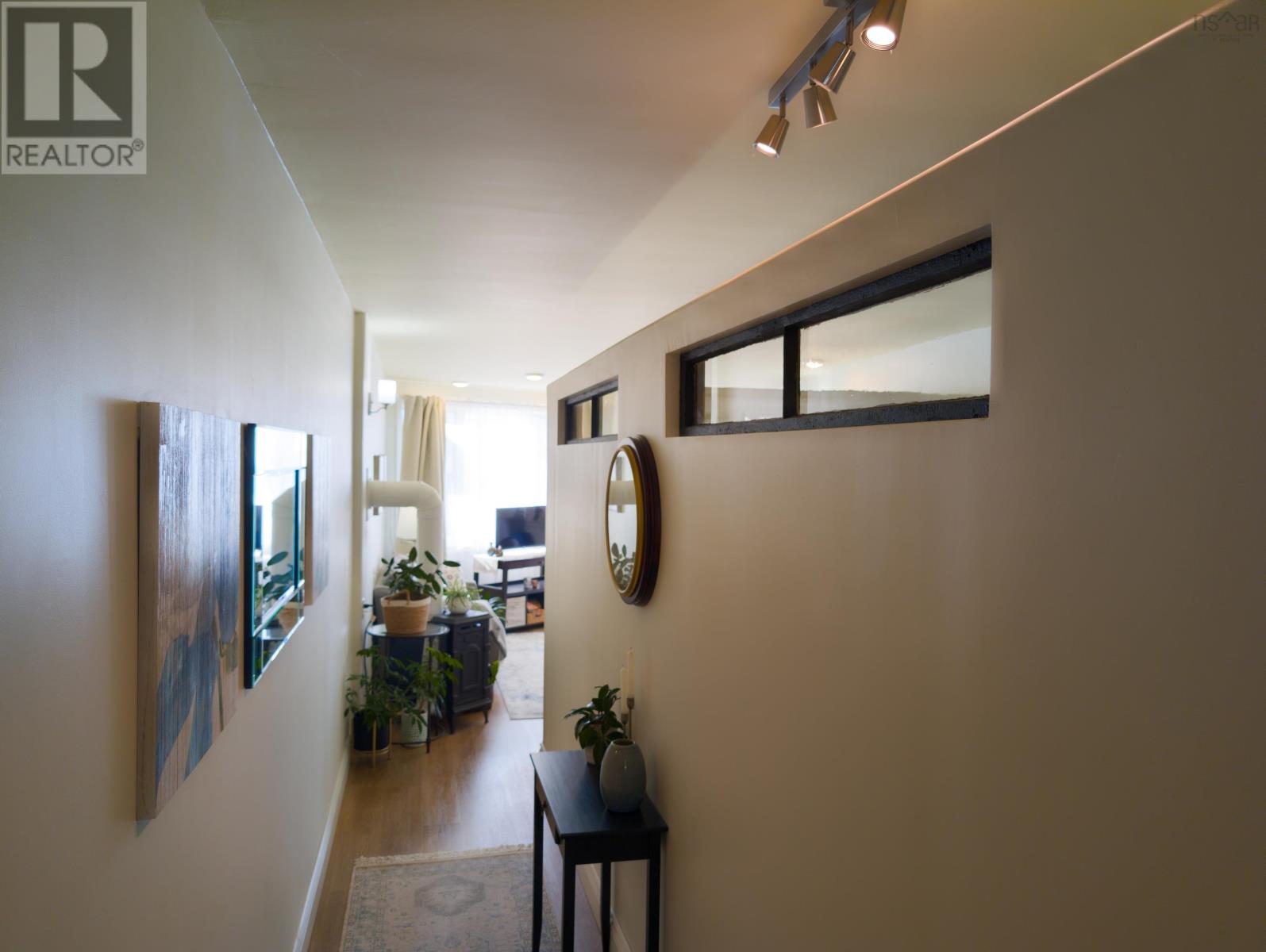 223 St George Street Property Photo 28