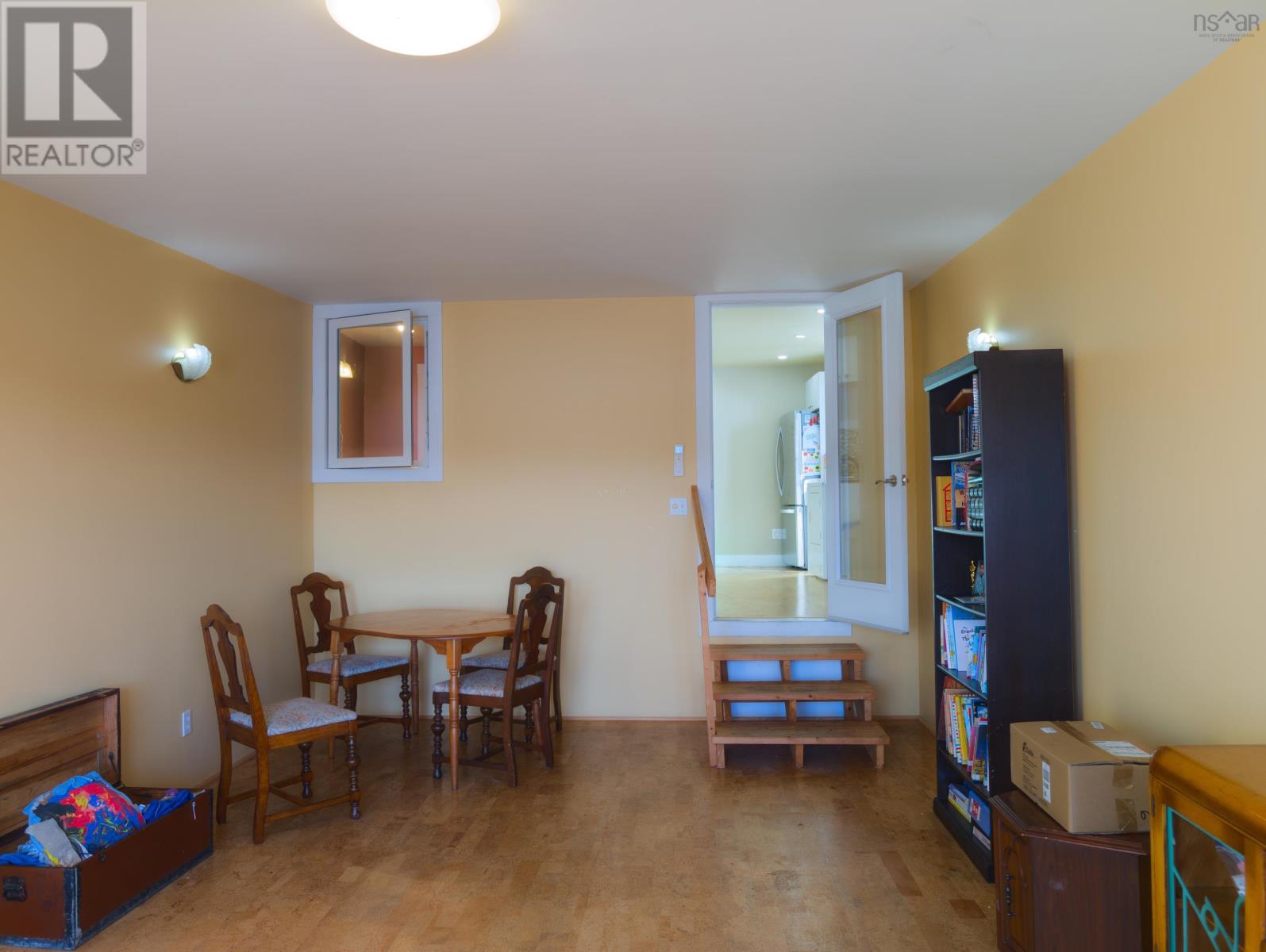 223 St George Street Property Photo 45