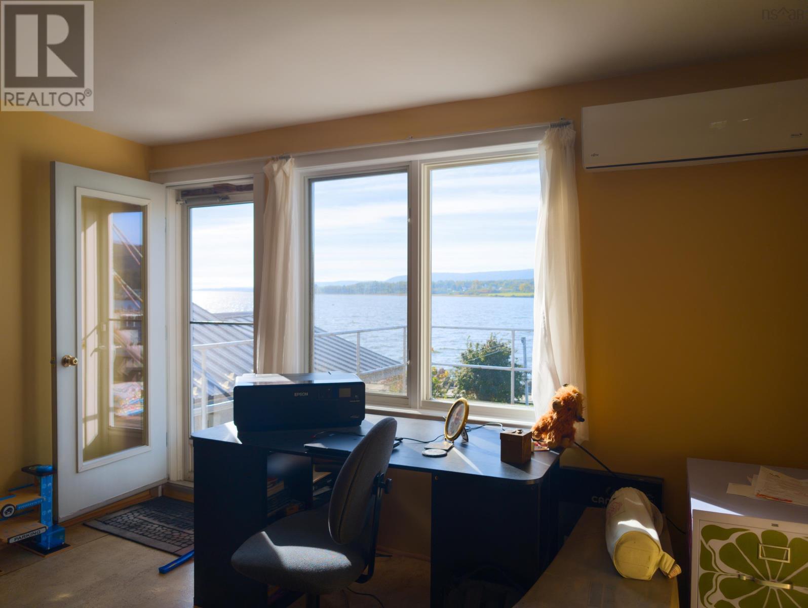 223 St George Street Property Photo 46
