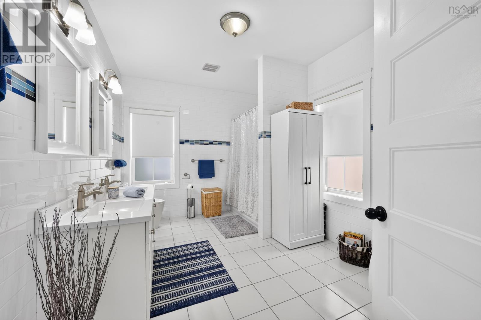 84 Charlotte Street Property Photo 26