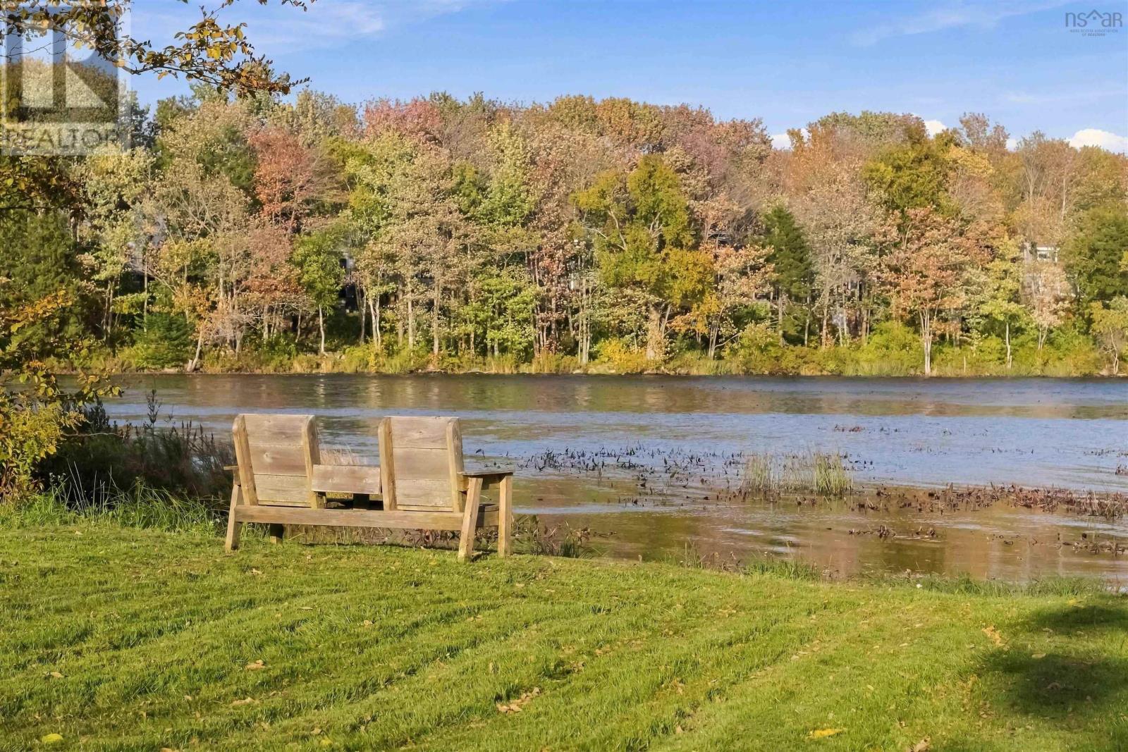 3 Wildwood Boulevard Property Photo 2