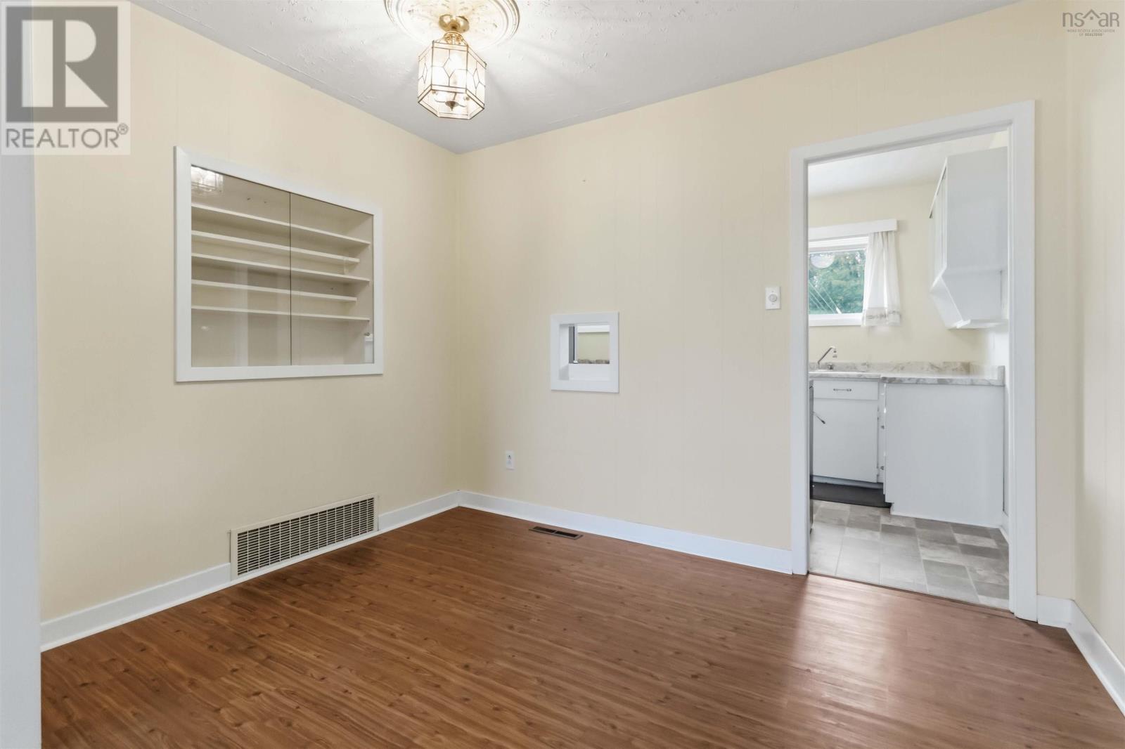 3 Wildwood Boulevard Property Photo 10