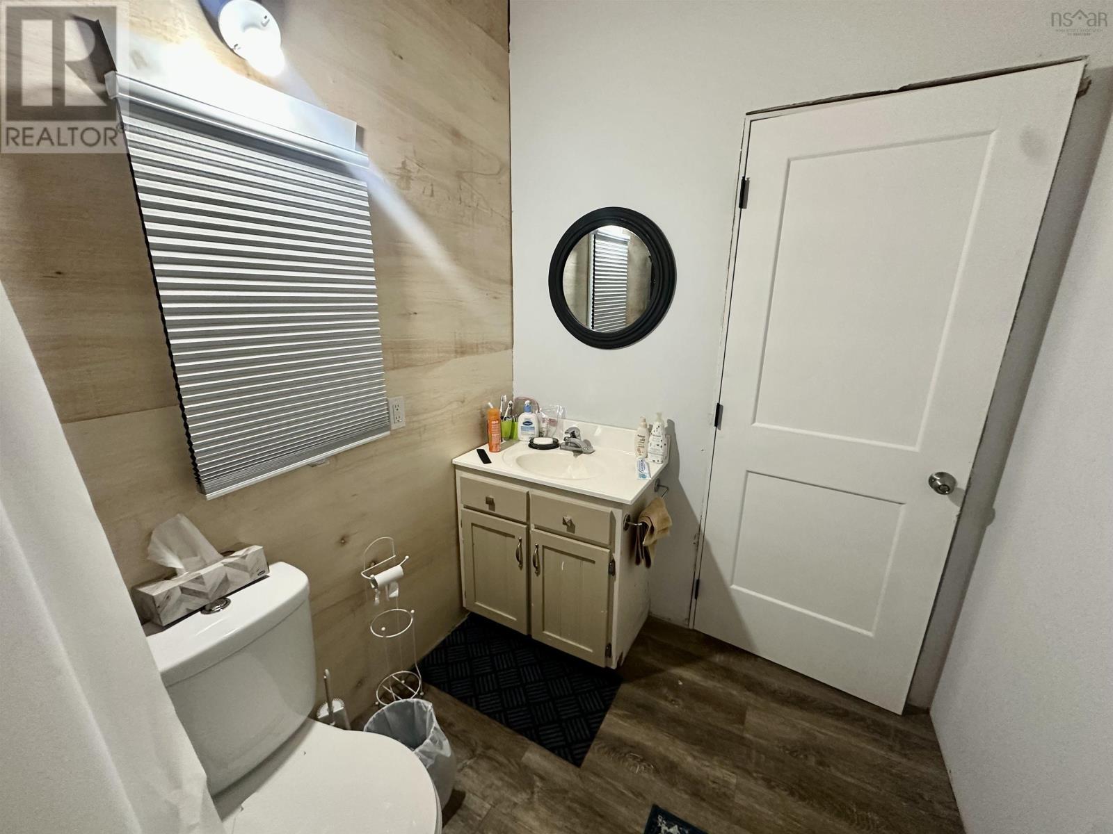 53 St Ninian Road Property Photo 26