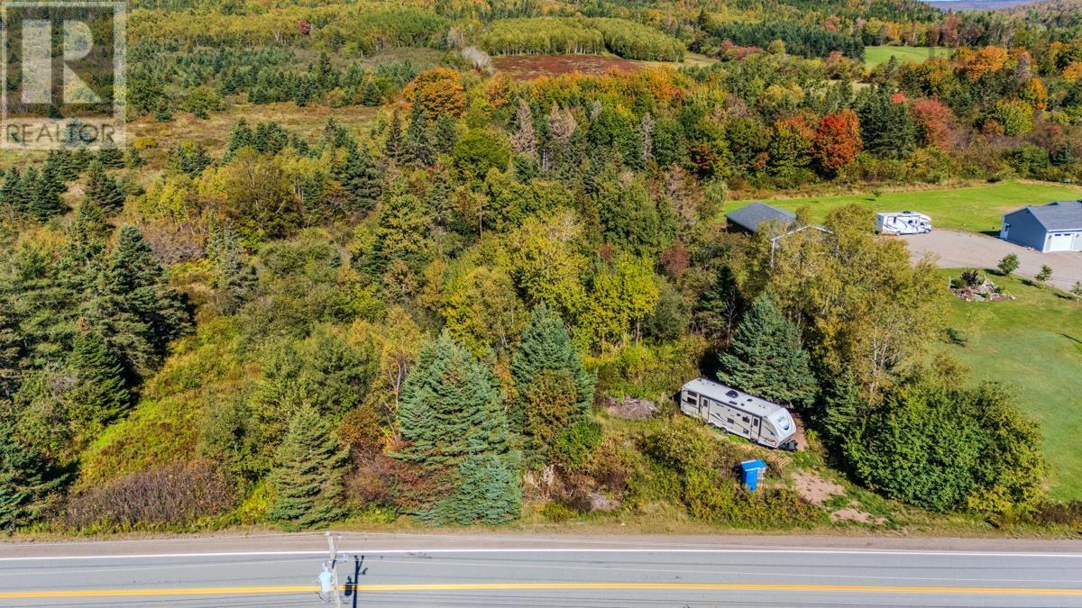 3425 Highway 2 Property Photo 2