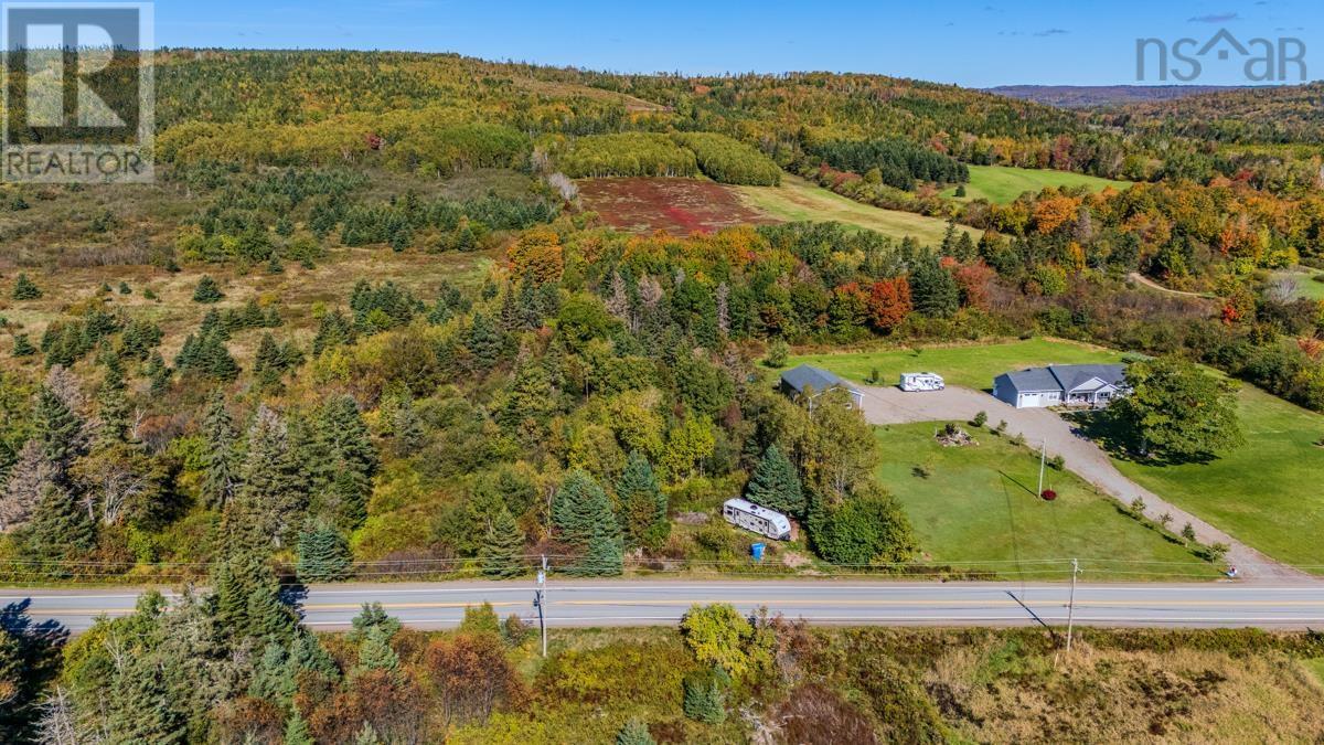 3425 Highway 2 Property Photo 10