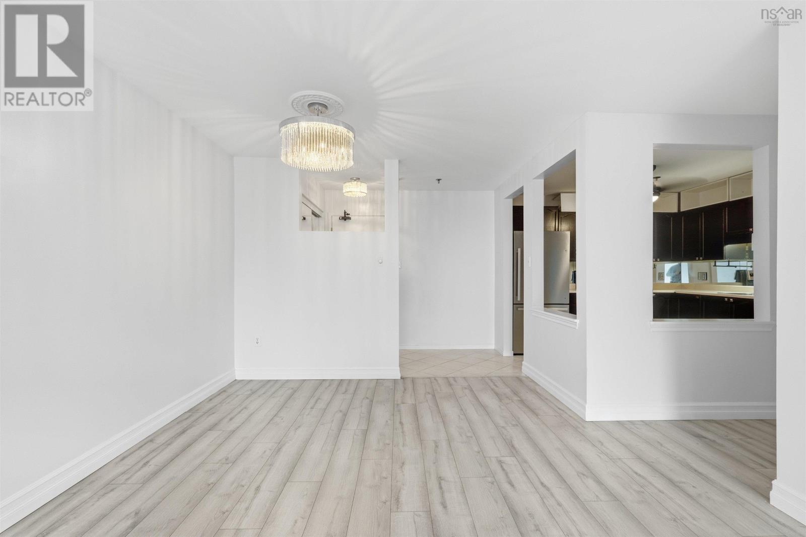 411 83 Kearney Lake Road Property Photo 10