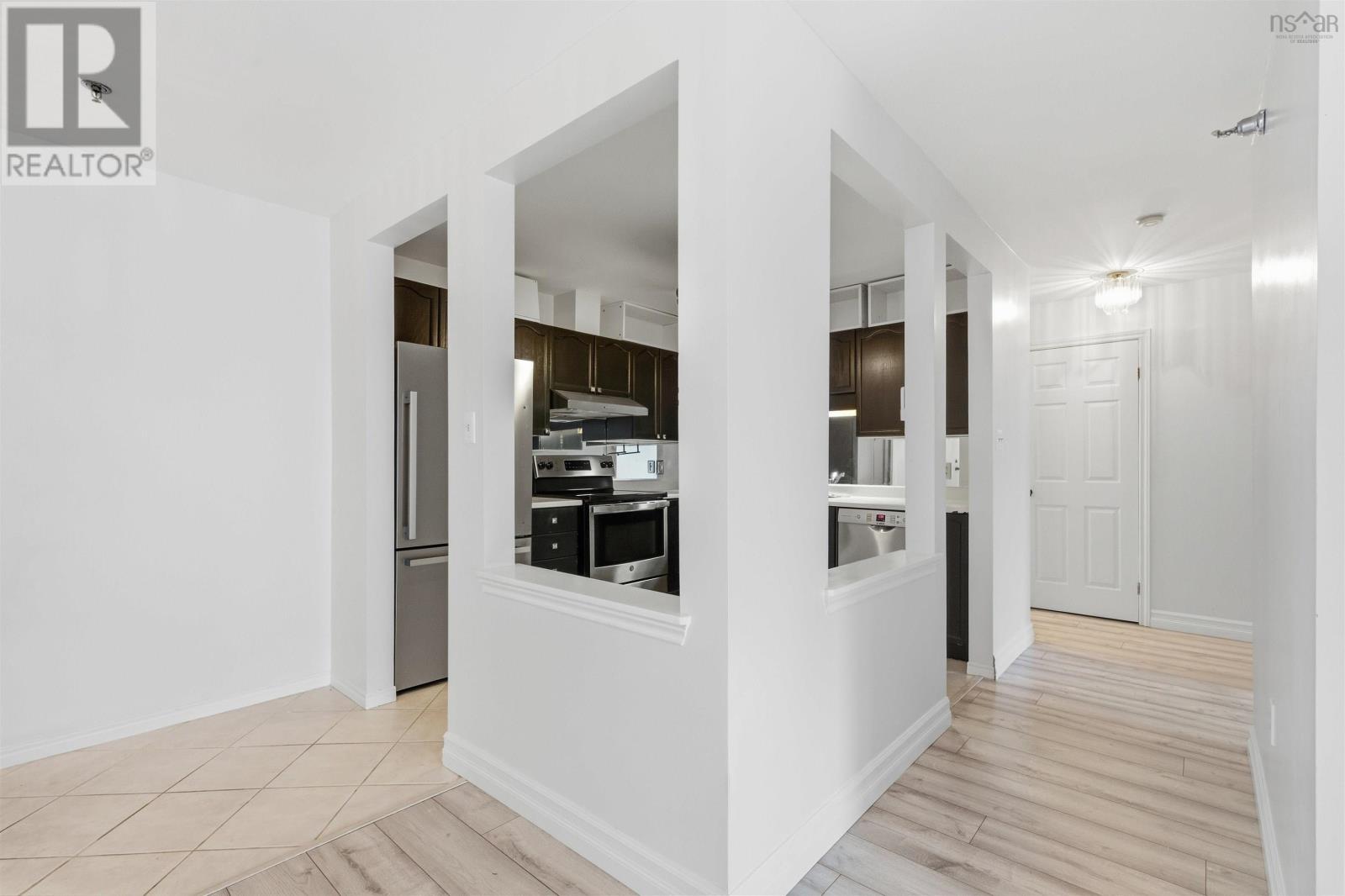 411 83 Kearney Lake Road Property Photo 11