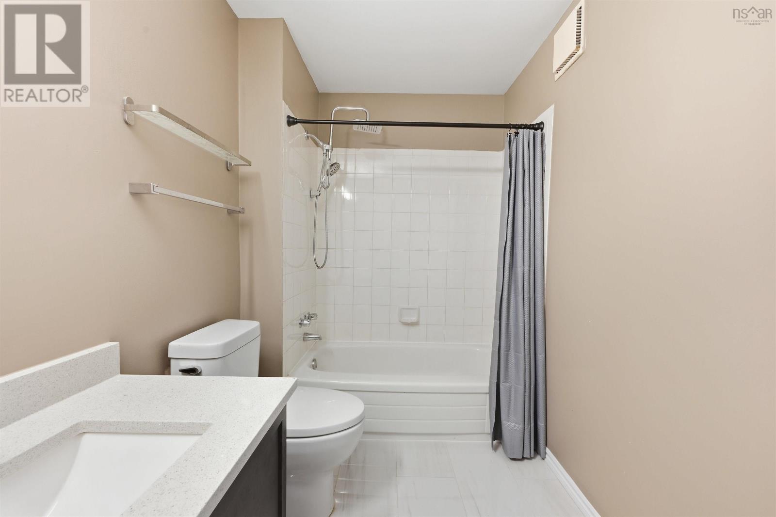 411 83 Kearney Lake Road Property Photo 26