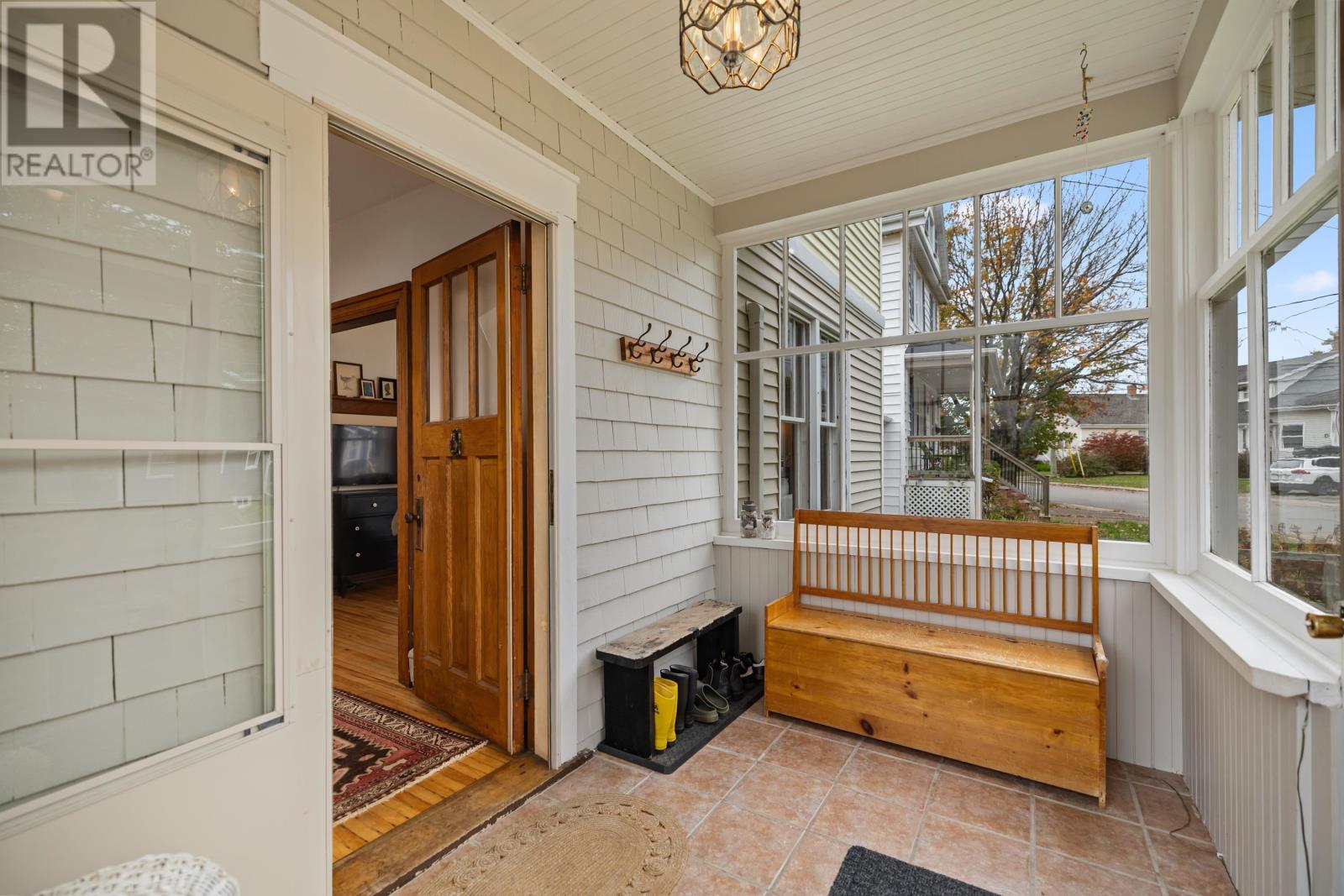 5 Lapthorne Avenue Property Photo 7