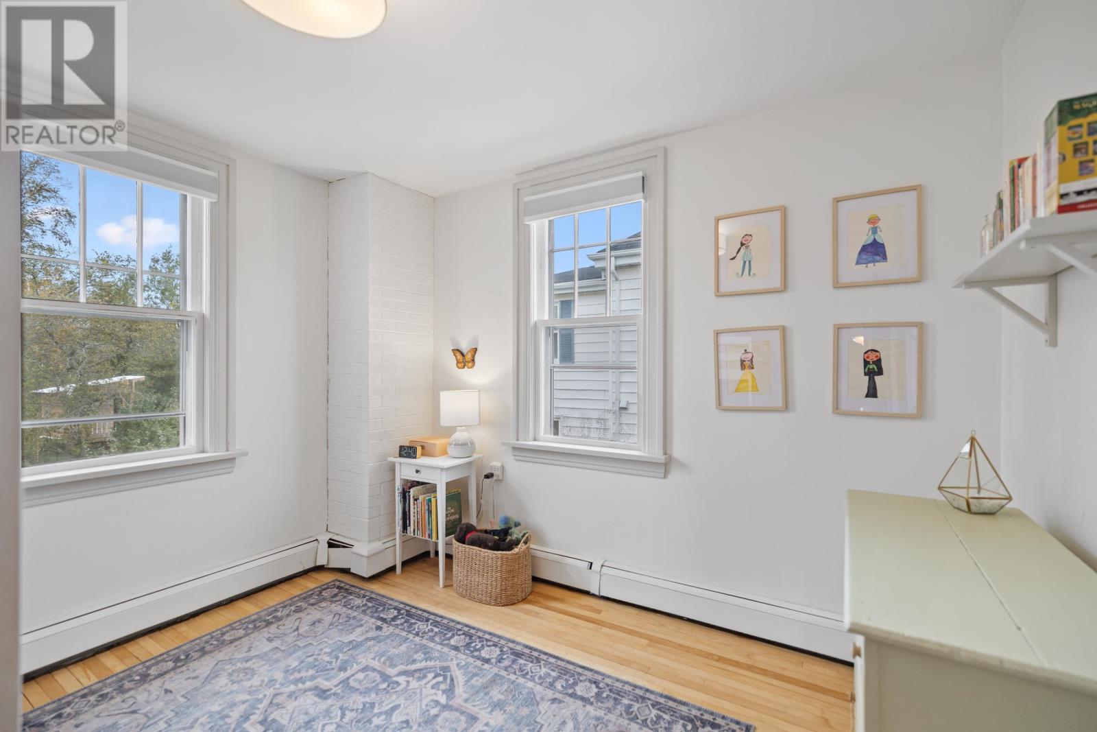 5 Lapthorne Avenue Property Photo 27
