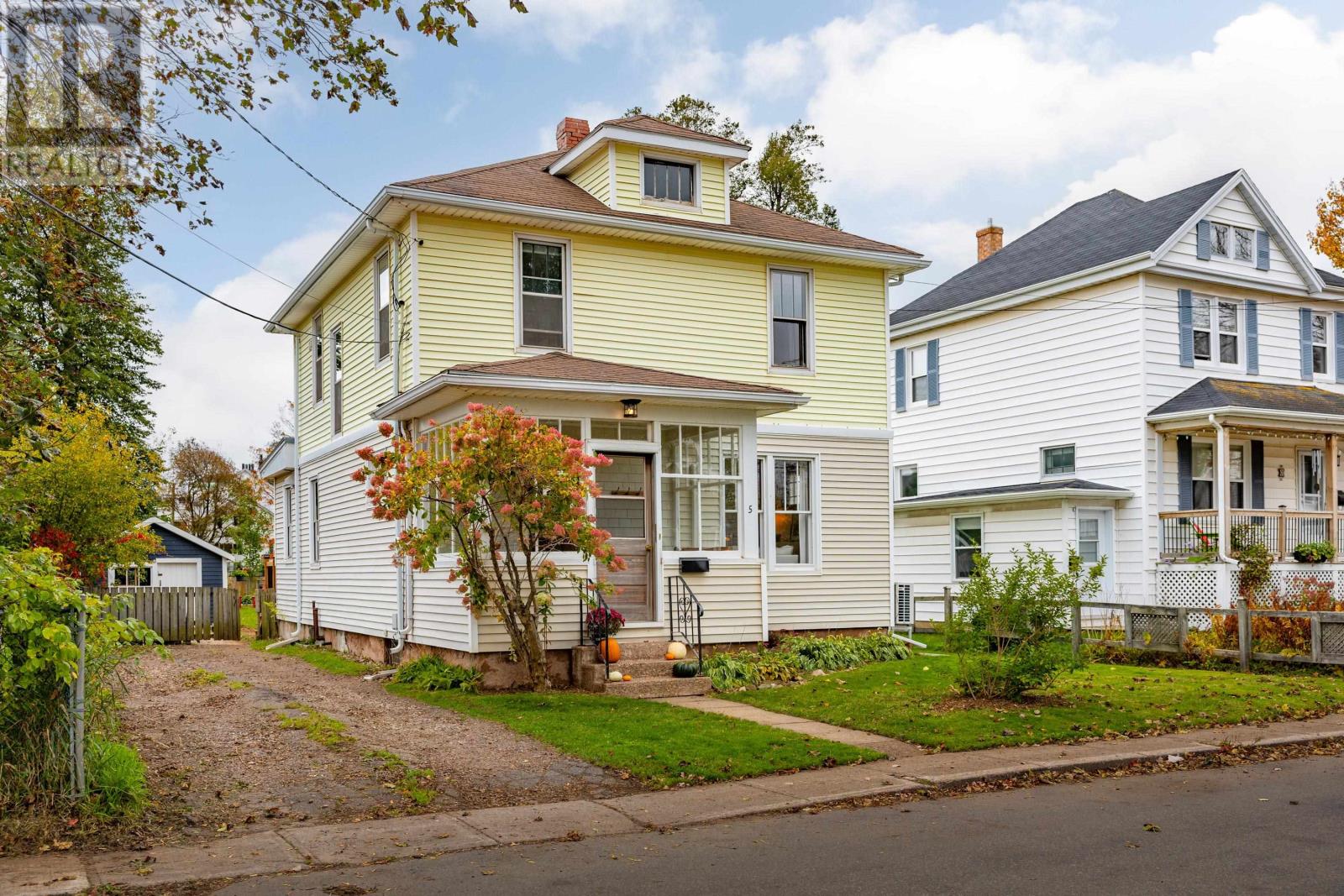 5 Lapthorne Avenue Property Photo 41