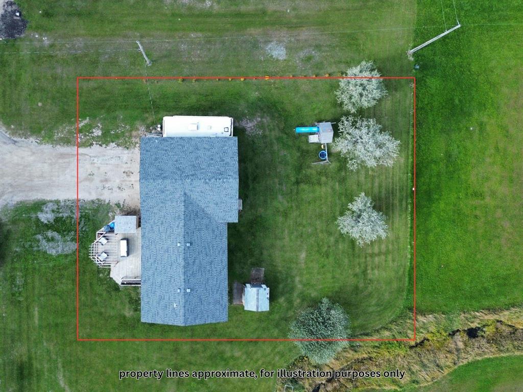 390 6th Avenue Property Photo 2