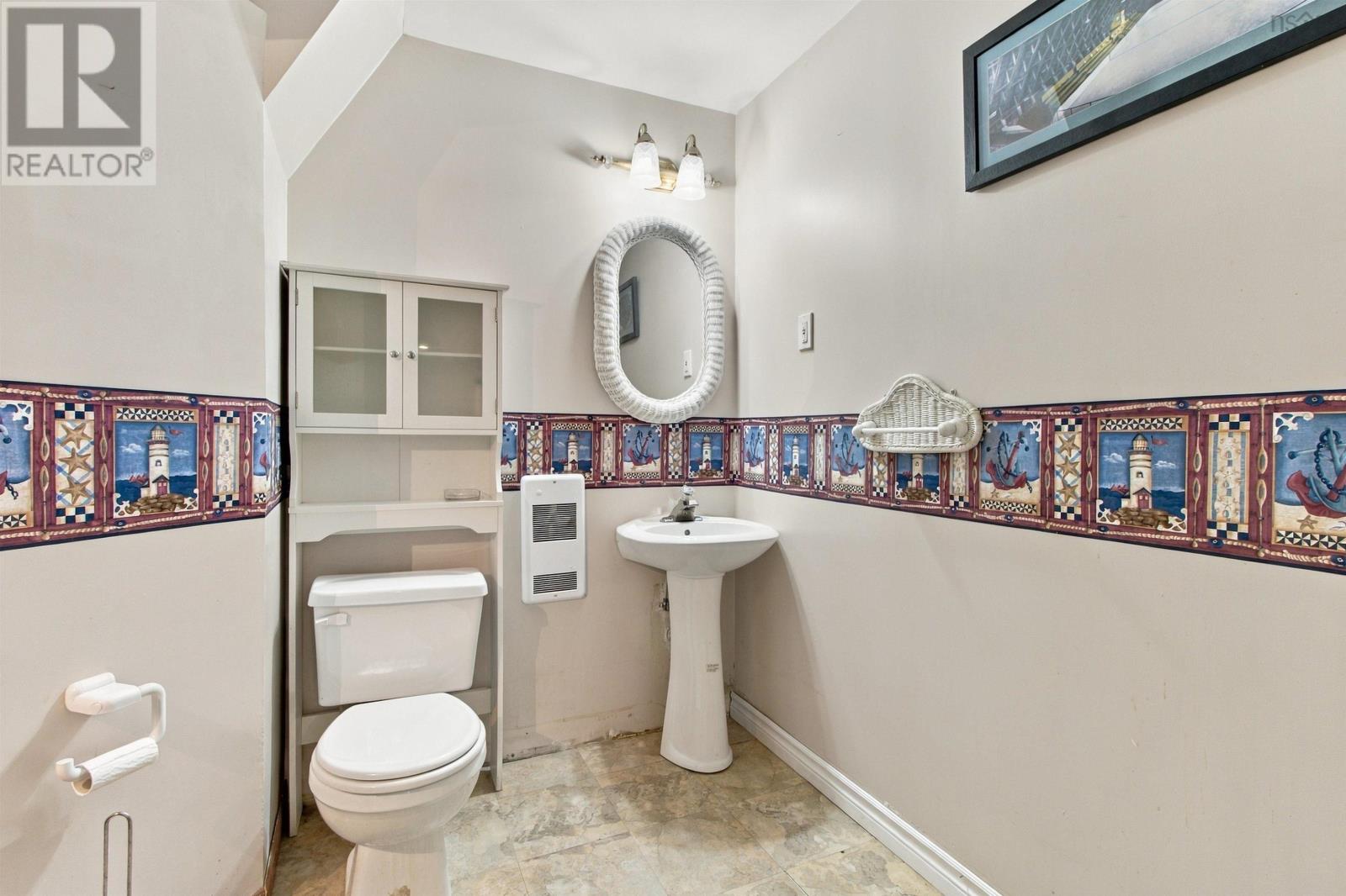 226 Windsor Drive Property Photo 29