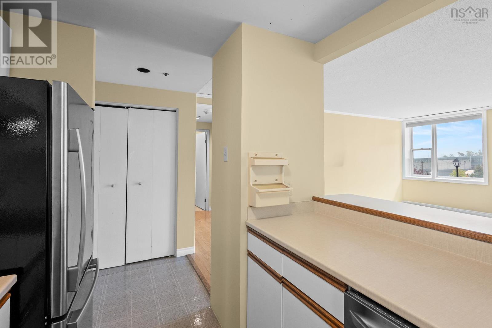 416 1326 Lower Water Street Property Photo 12