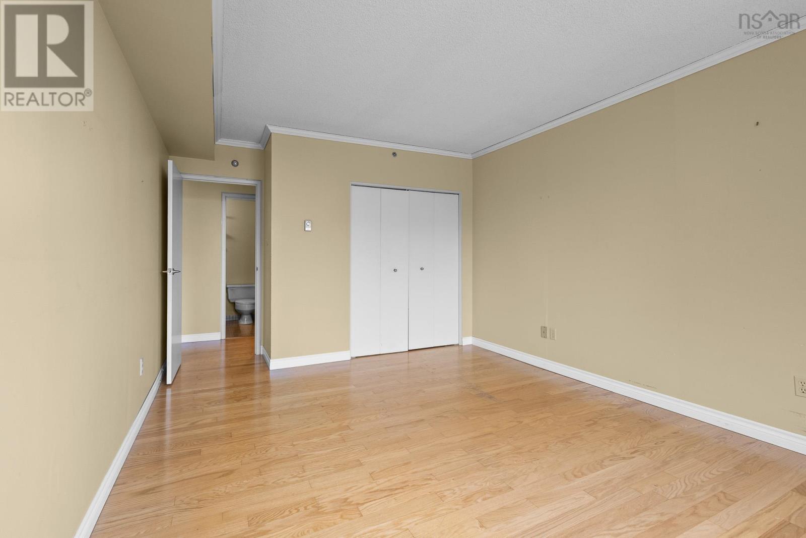 416 1326 Lower Water Street Property Photo 14