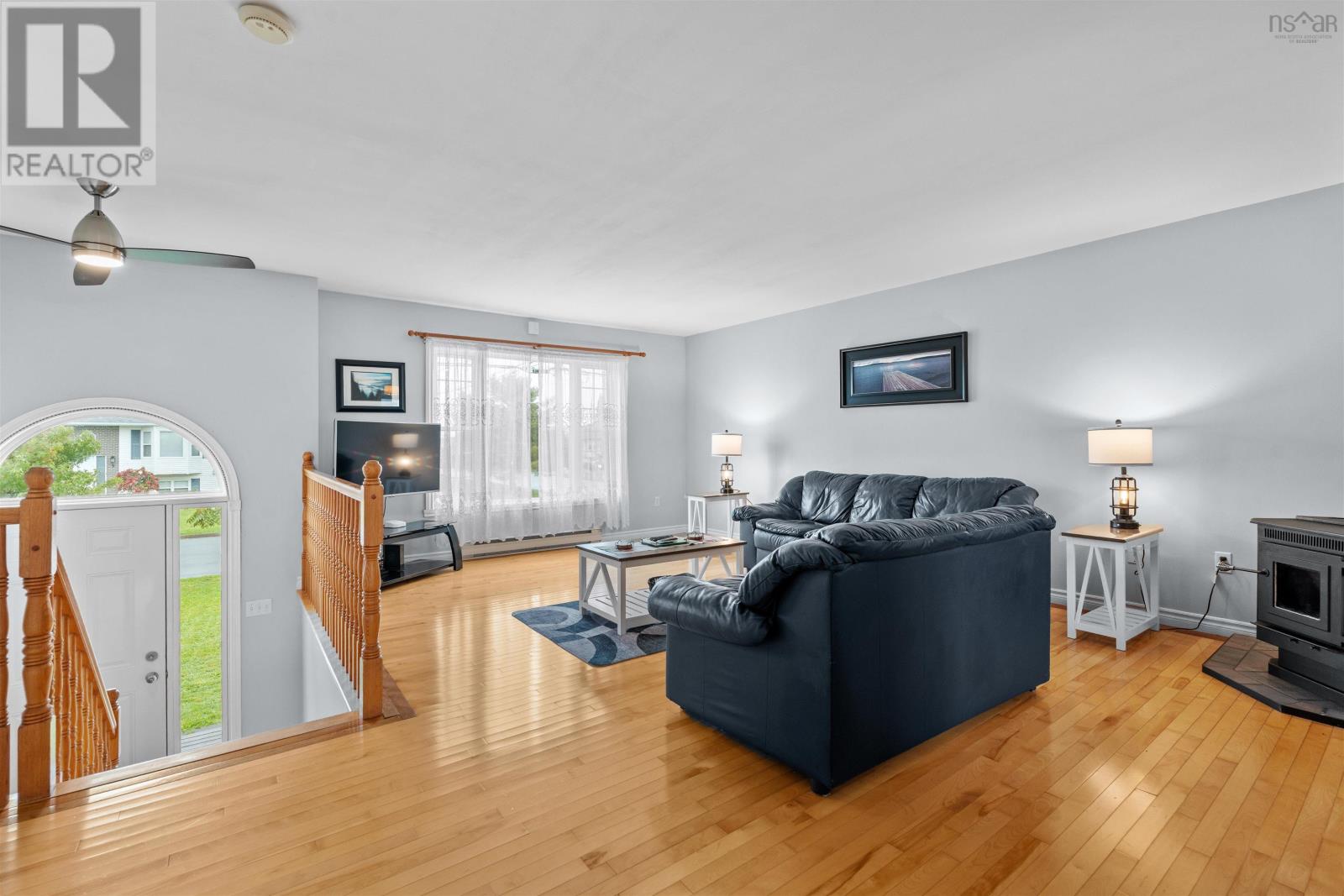 12 Kohar Court Property Photo 5
