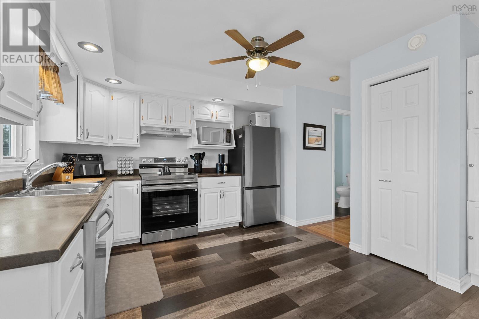 12 Kohar Court Property Photo 22