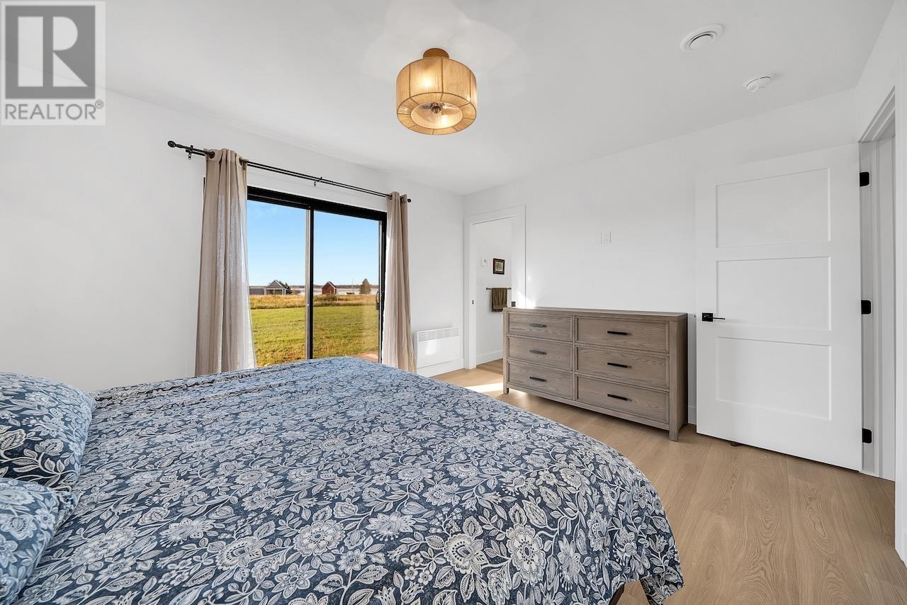 64 Dingwell Road Property Photo 29