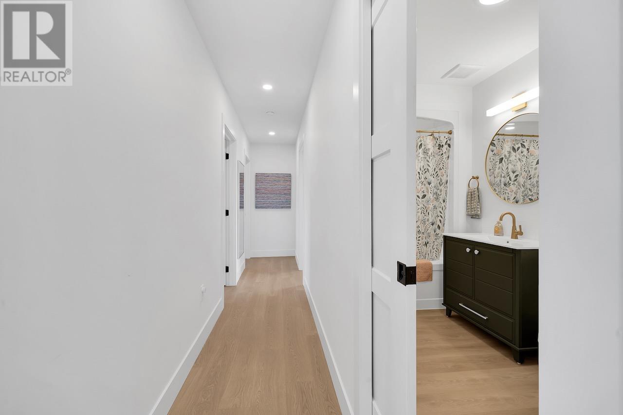 64 Dingwell Road Property Photo 24
