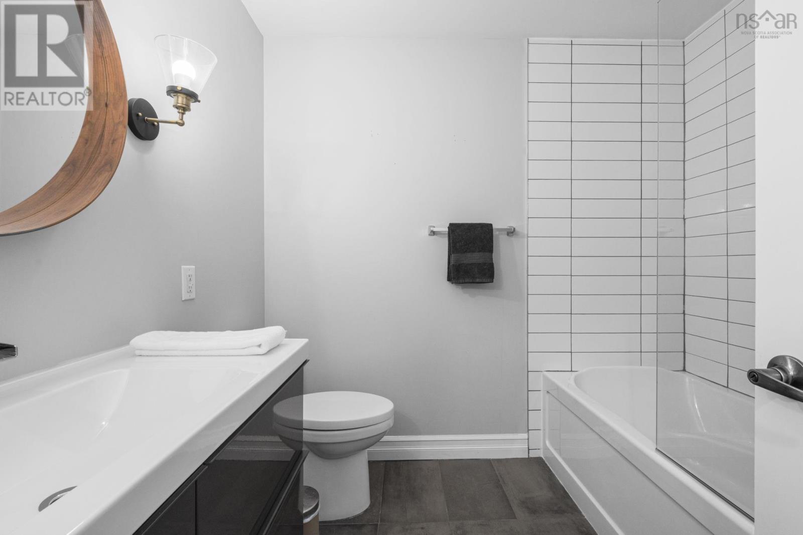 #505 - 2677 Gladstone Street Property Photo 12