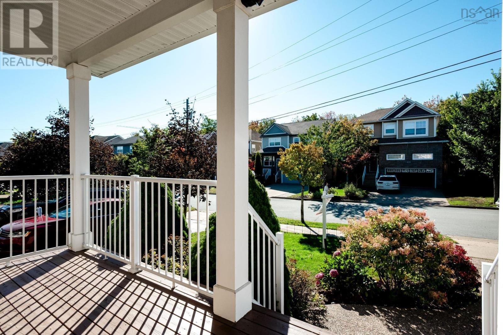 32 Hollyhock Way Property Photo 2