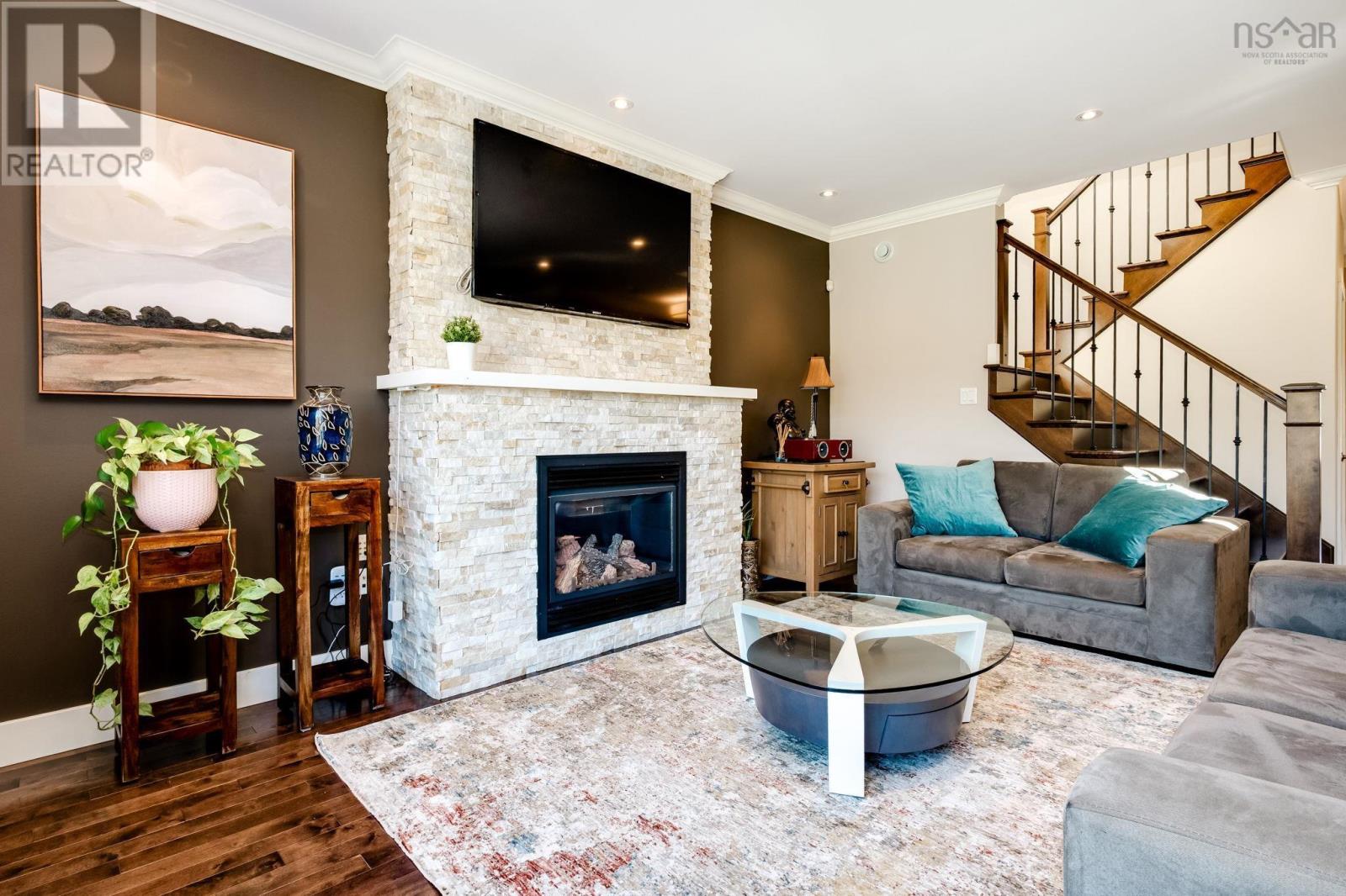 32 Hollyhock Way Property Photo 10