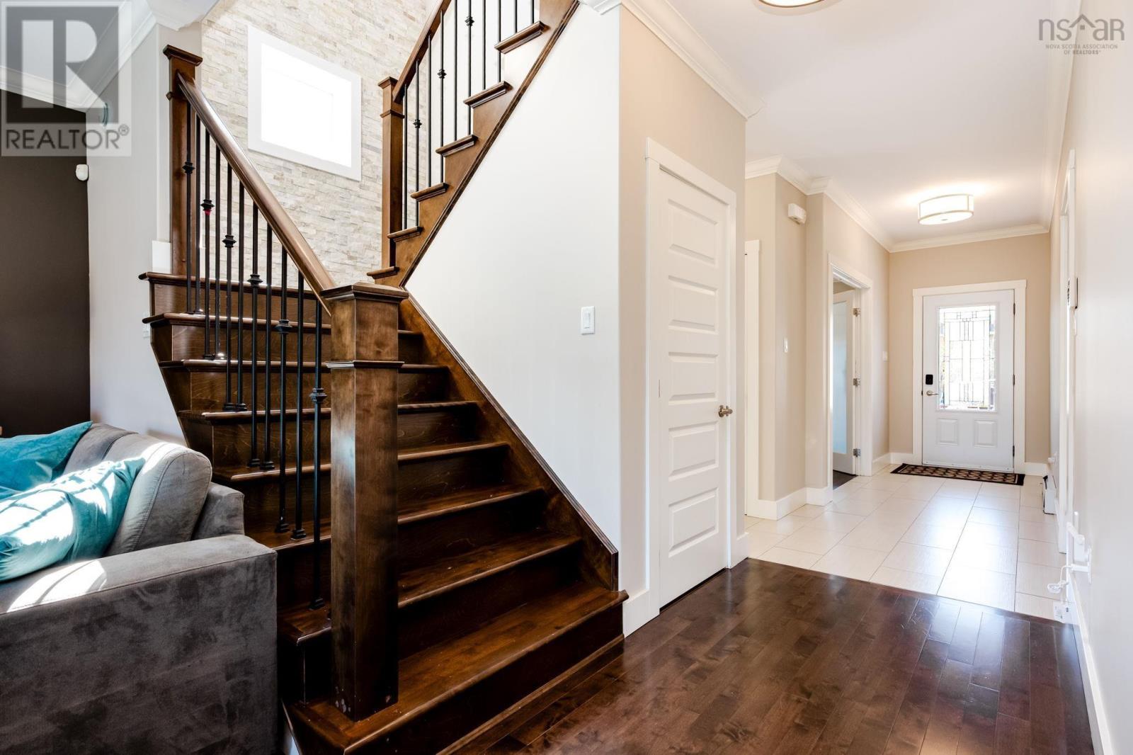 32 Hollyhock Way Property Photo 17
