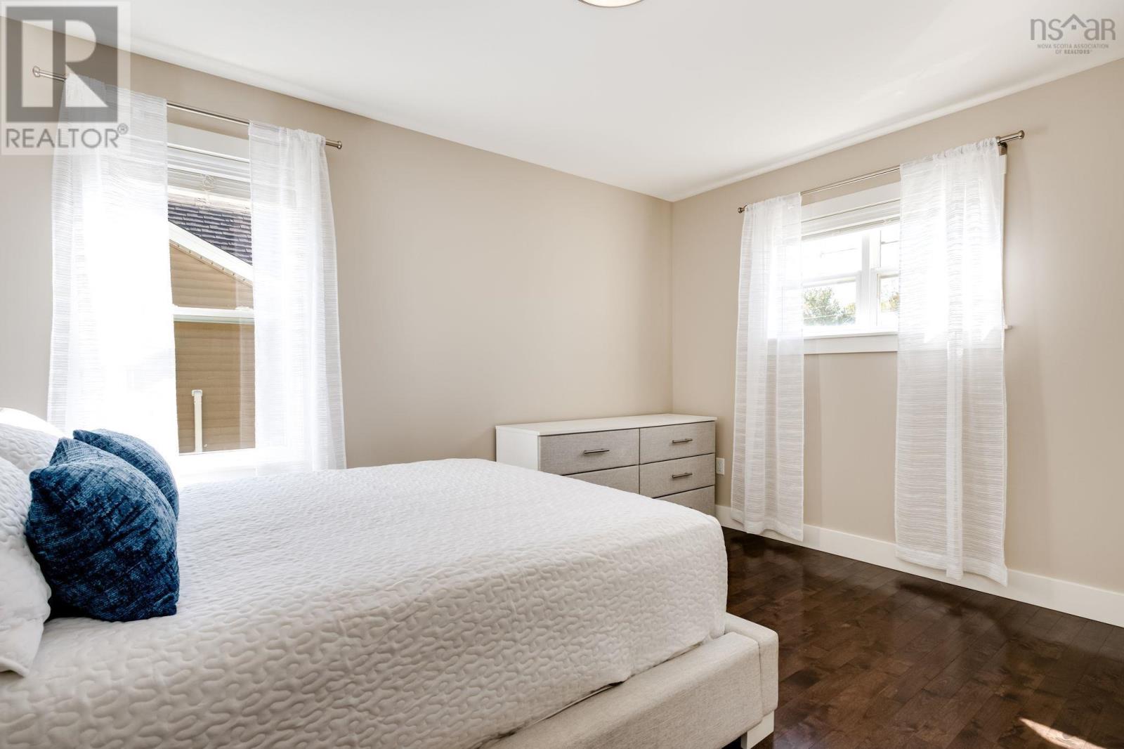 32 Hollyhock Way Property Photo 33