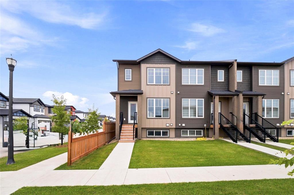 33 Lynx Street Property Photo 2