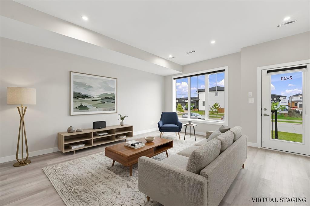 33 Lynx Street Property Photo 8